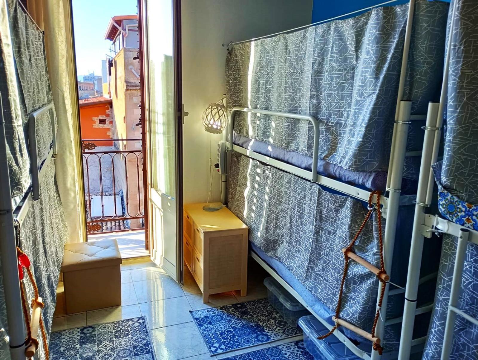 Casa Amari Alla Zisa Hostel 巴勒莫 外观 照片